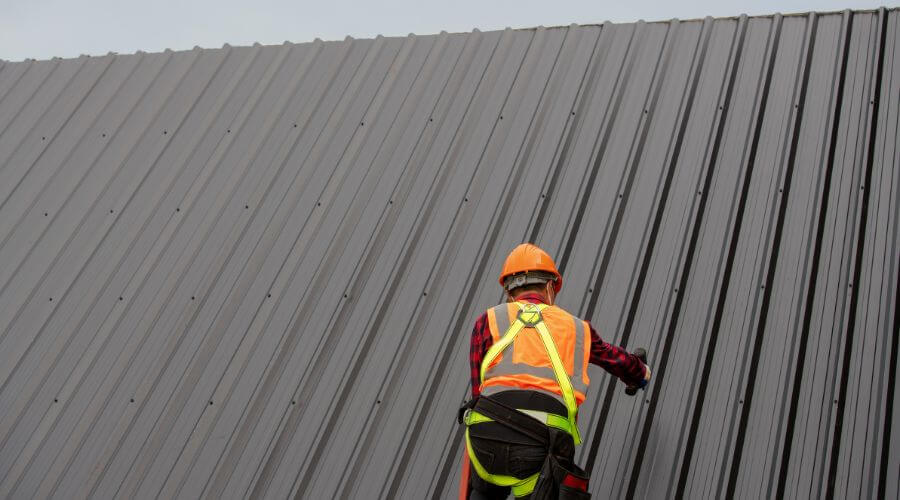 Expert top industrial roofings services in Lindenwood, IL